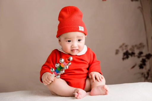 代怀包生男孩机构六个月宝宝总是摇头 代怀包生男孩机构六个月宝宝总是摇头